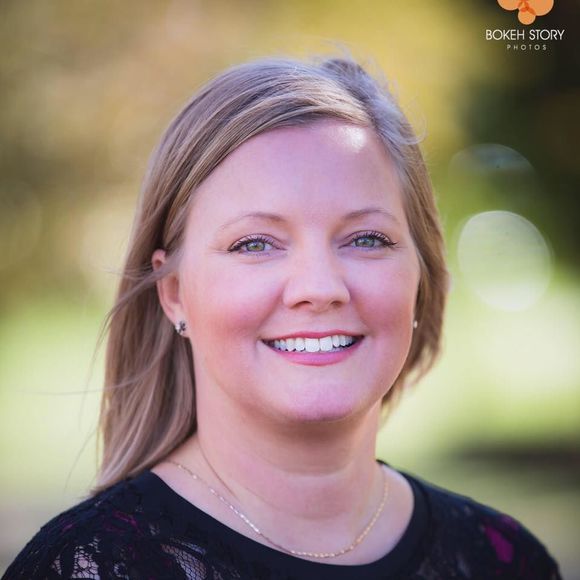 Meet your Posher, Theresa - Picture 1 of 1